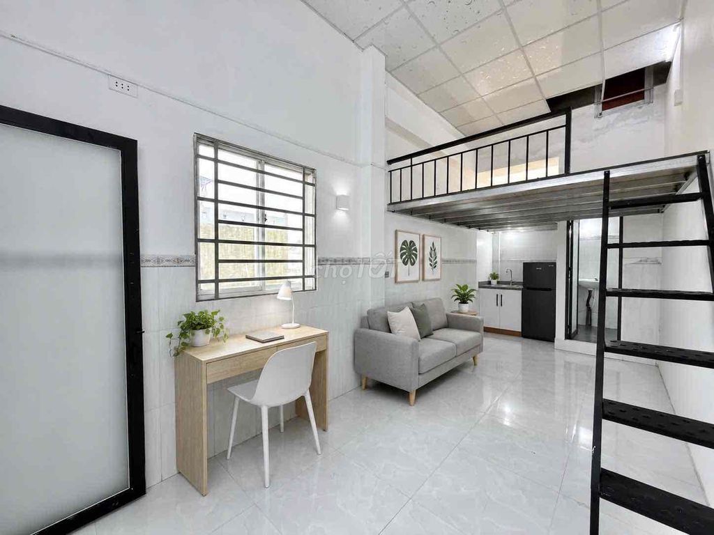 Dropped by 1 million -- renting a cheap window room at Vườn Lài District 12.