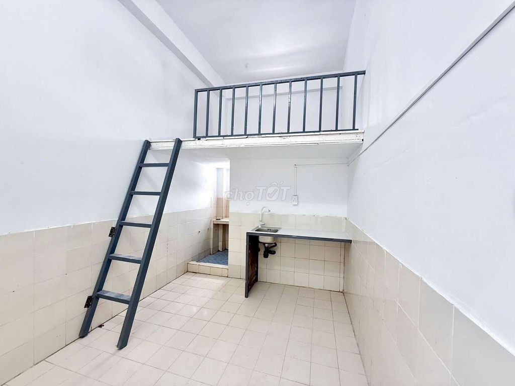 Open cheap motel - support for the air conditioning - near aeon Bình Tân
