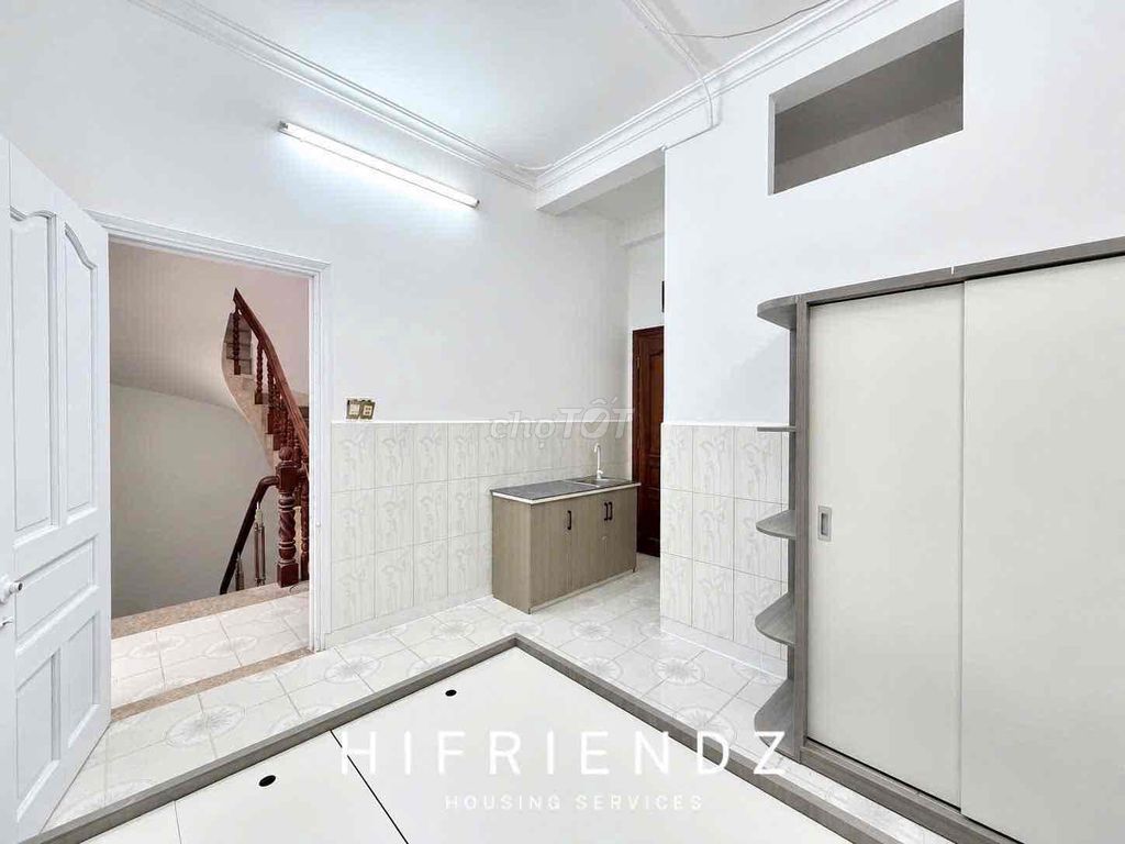 Cheap motel near public city - furniture available