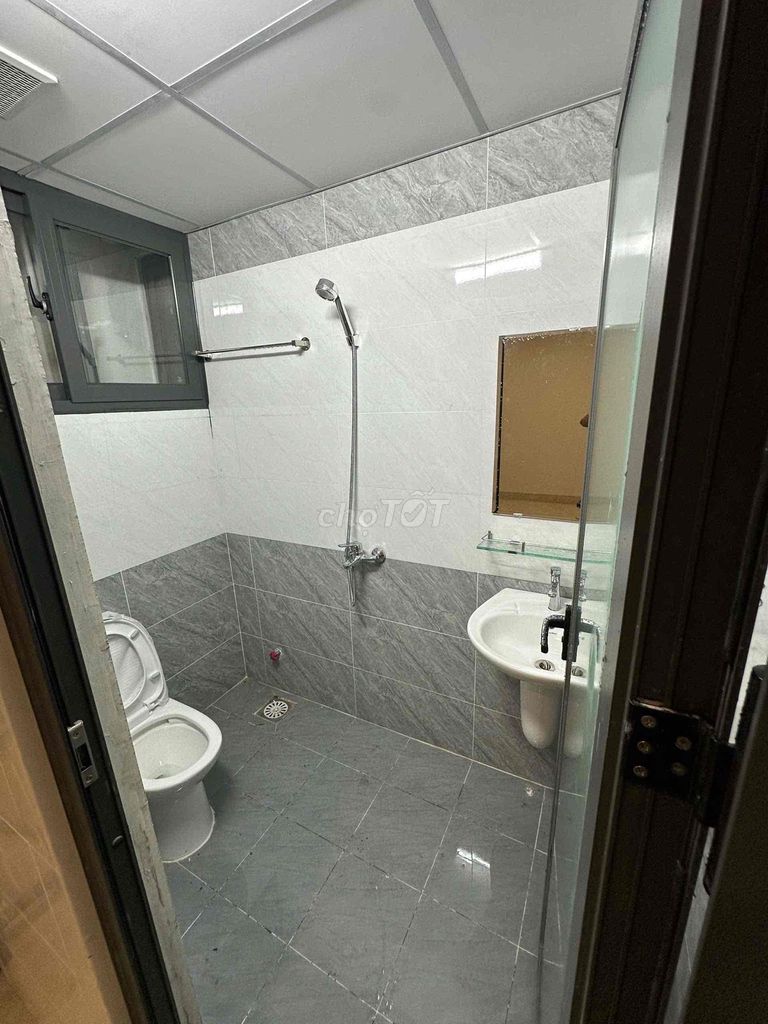 Cheap Room for hsv