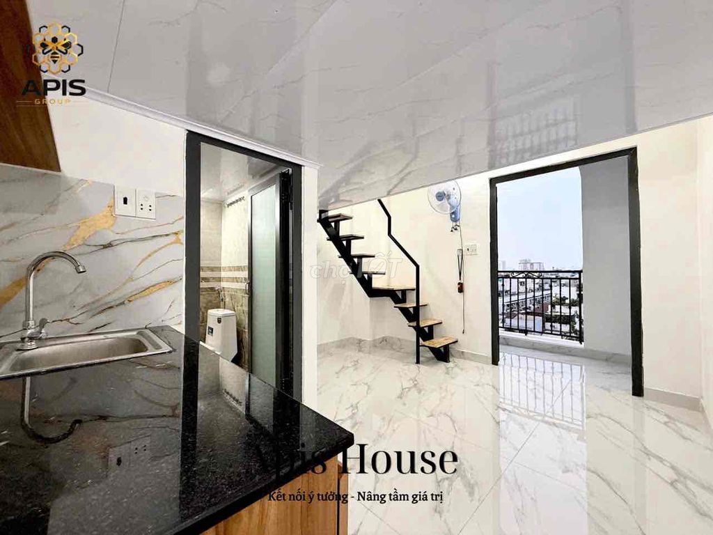 Advanced suite - clear view - private kitchen - at the chill pole