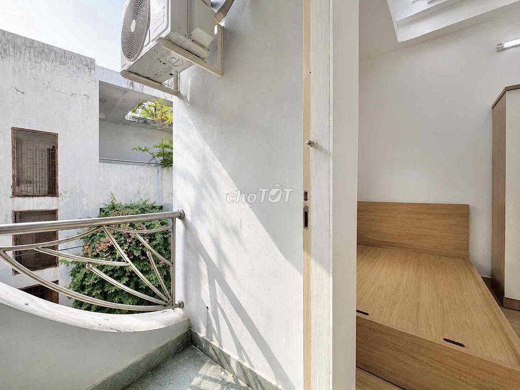 Rent a high-end apartment at Bình Thạnh for only 9 million and 5