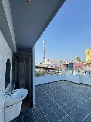 Rent Lê Hồng Phong District 10, near the nest cycle. Five bedrooms.