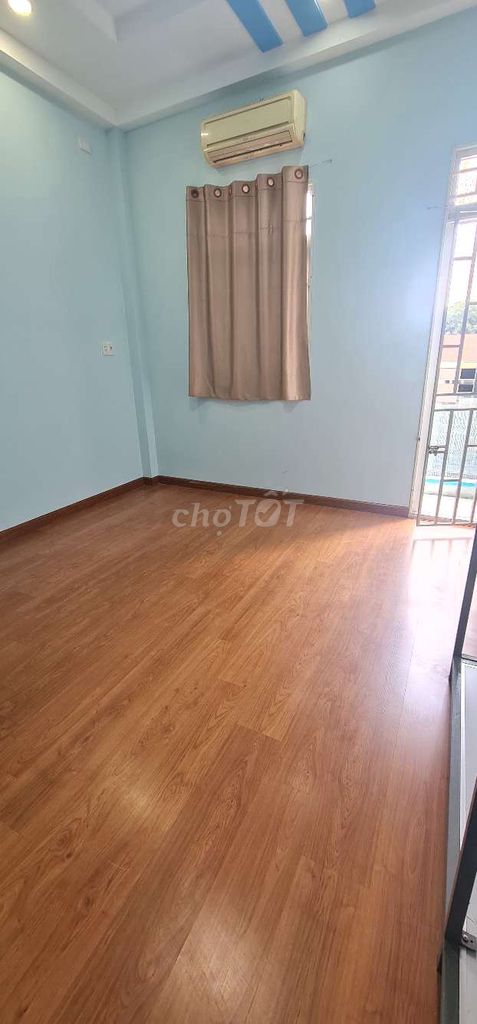 Rent room 16 M2 - with air conditioning - 3/5 trieu - 1 bedroom - free cost