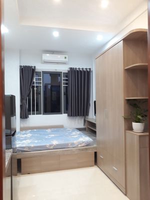 We'll rent the C. Clean, secure, full interior of the D.C.
