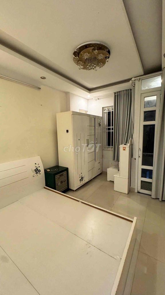 Need share of the original room