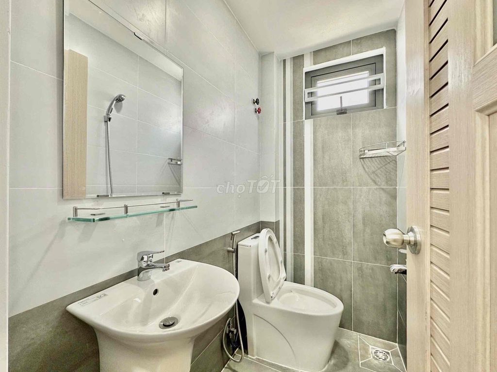 A nice open window room - Phan Đăng Lưu – Phú Nhuận