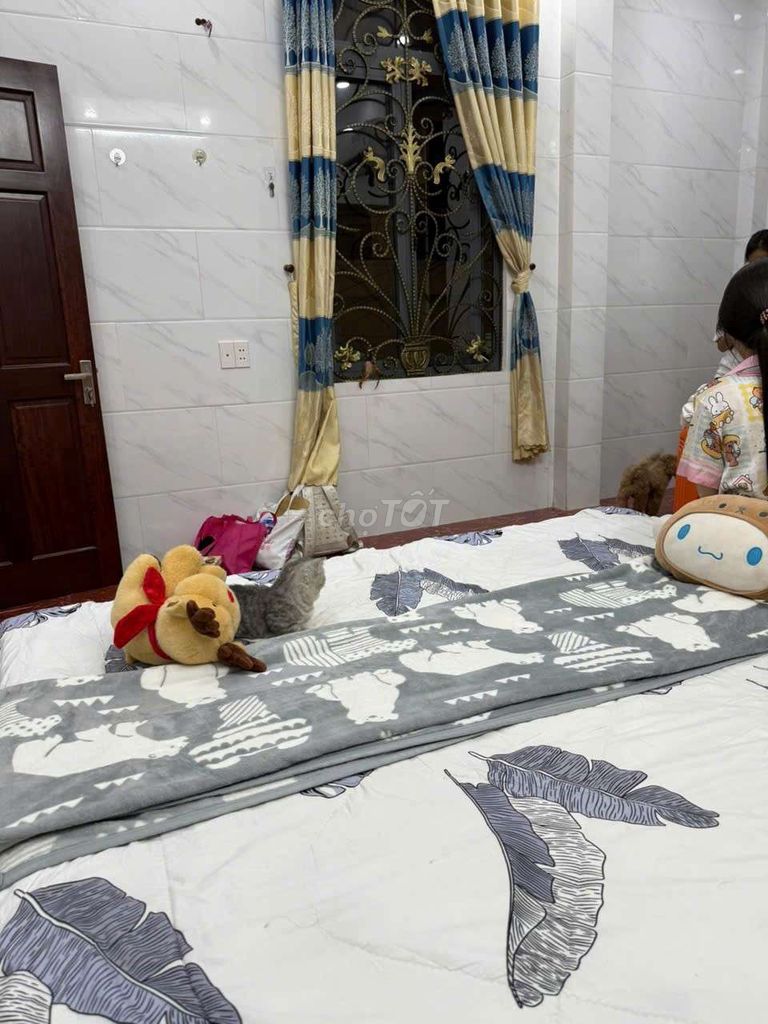 need to rent a room.
