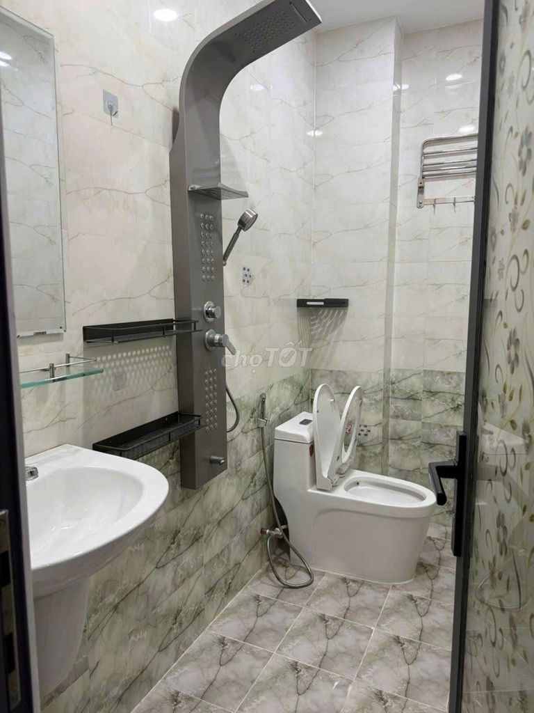 need to rent a room.