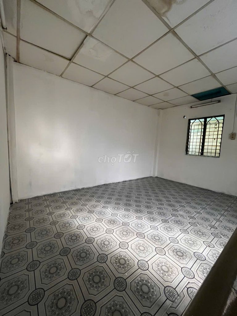 We need to rent the entire floor. Two soft prices.