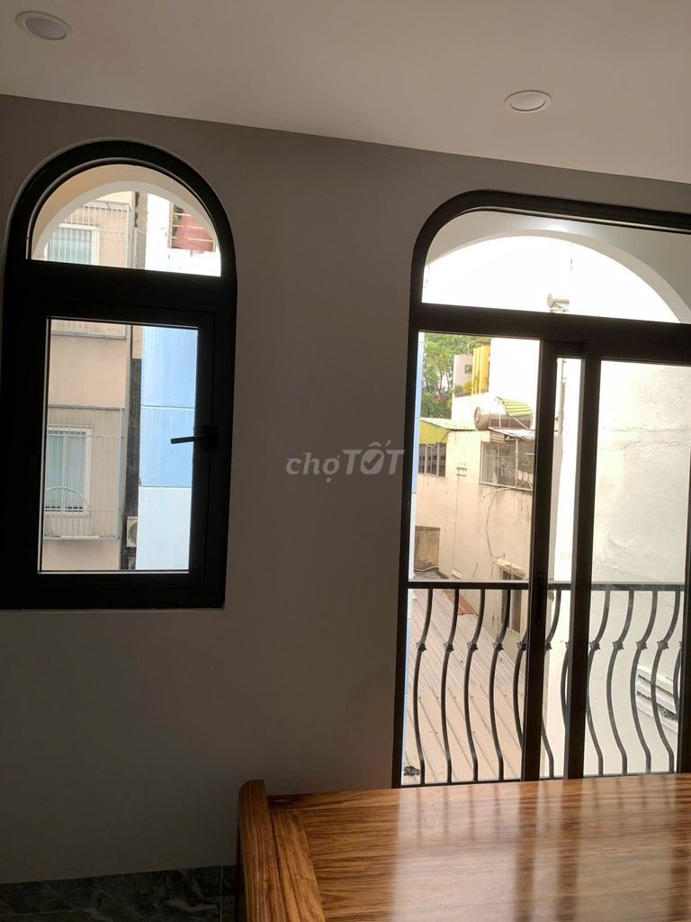It's for women to rent: level 1 - 2 - 5.5 million/2500