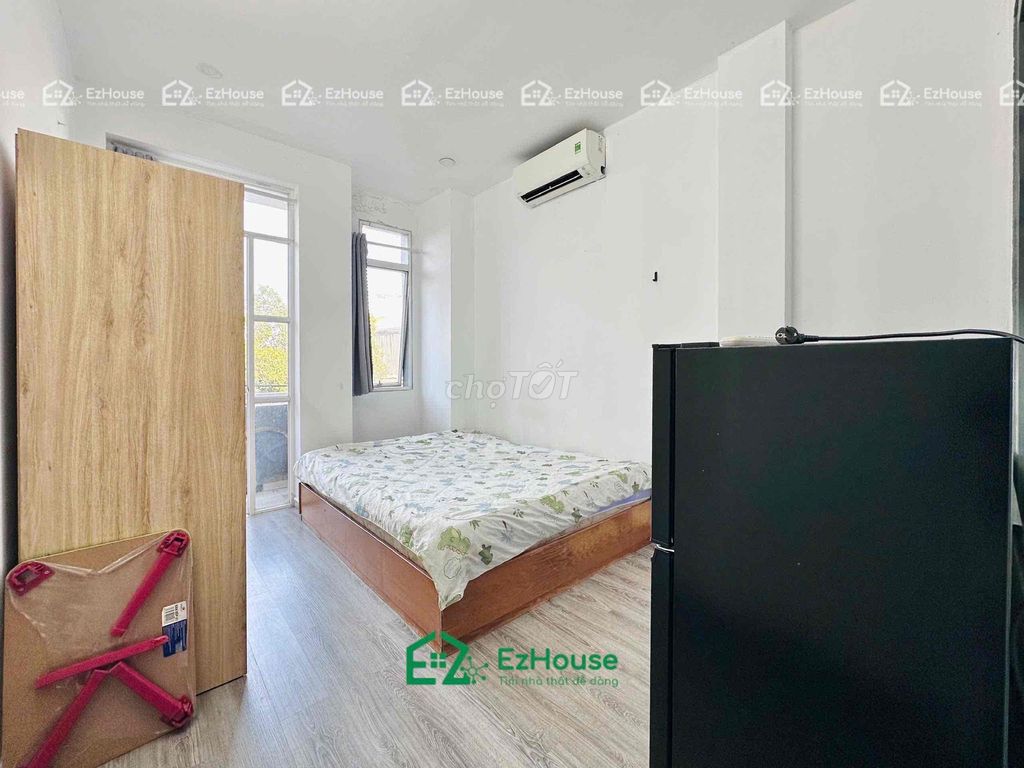 Rent room full interior, elevator near the 8th district station.