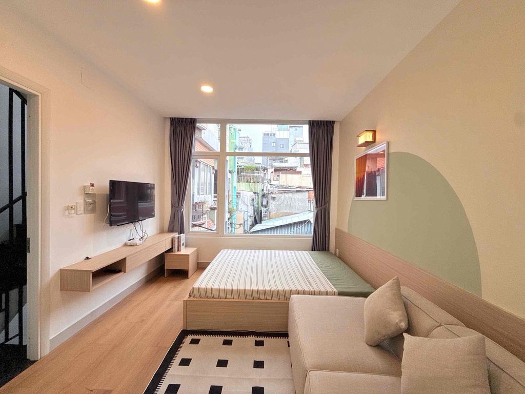 studio room near District 1.