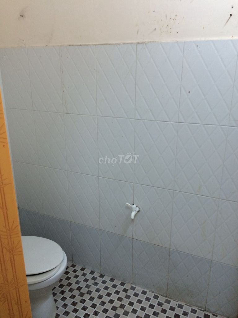 Rent room 200/42 Xóm Chiếu, 207 14, District 4 . p.m.