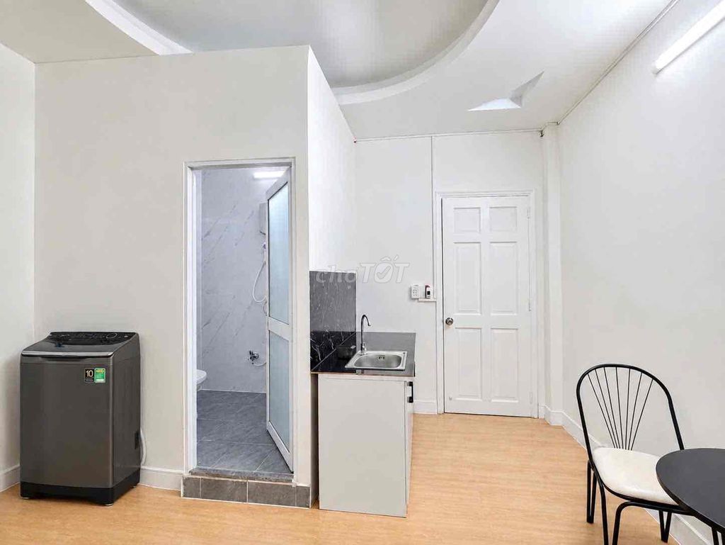Ten percent off the first three months-- studio 1 bedroom-- full interior--bancol.