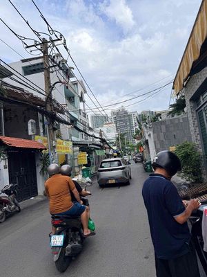 Rent house 7 x 15 meters, 2 floors, Lâm Văn Bền, District 7