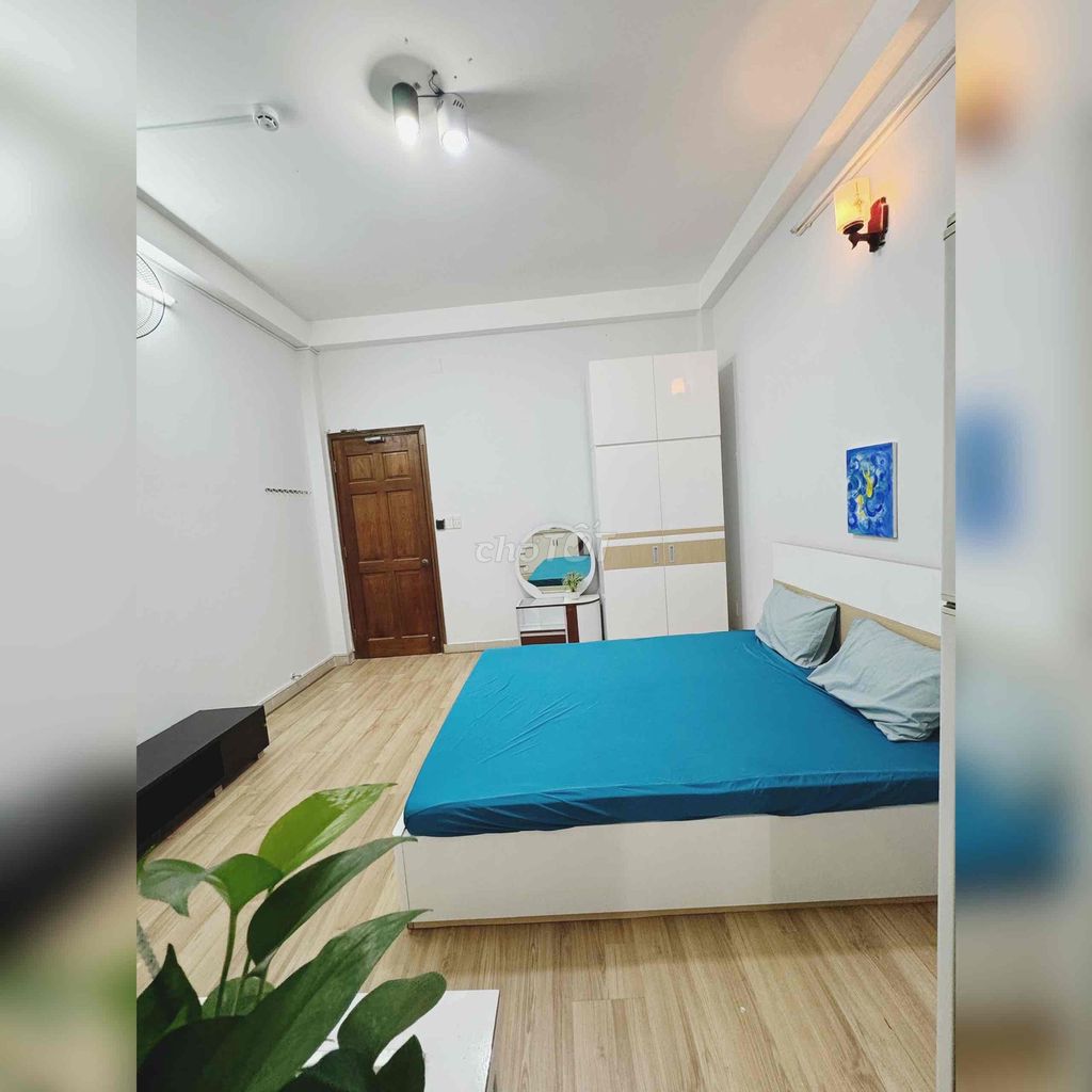 Rent a room full of furniture as cheap as I thought
