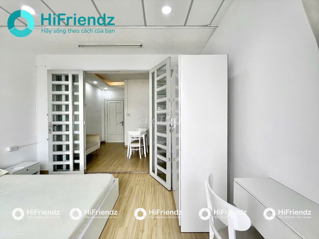 The New Guardian built-one bedroom-- Ni Sư Huỳnh Liên -- 5 million and 5. District 10 5 min