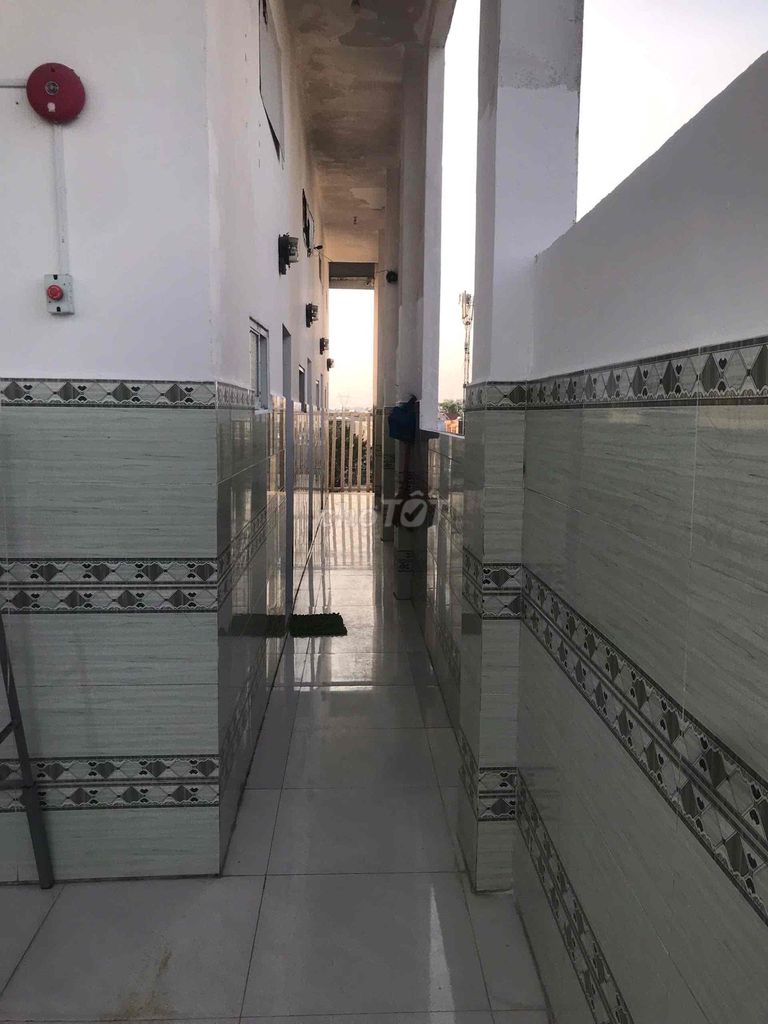 Dumex has broad contempos and broad corridors. new xd for rent
