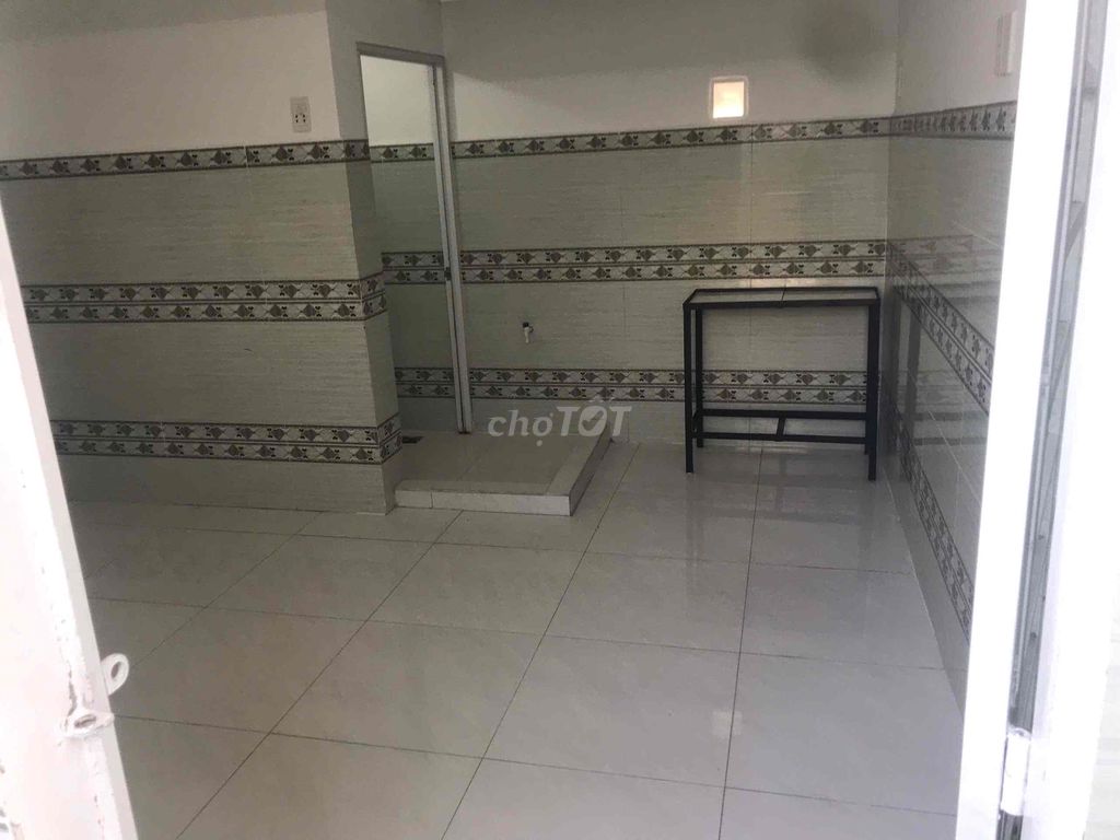 Dumex has broad contempos and broad corridors. new xd for rent