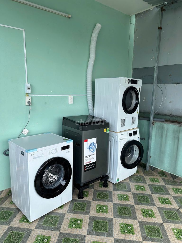 To rent a super-beautiful hostel, a super-beautiful, low-priored...