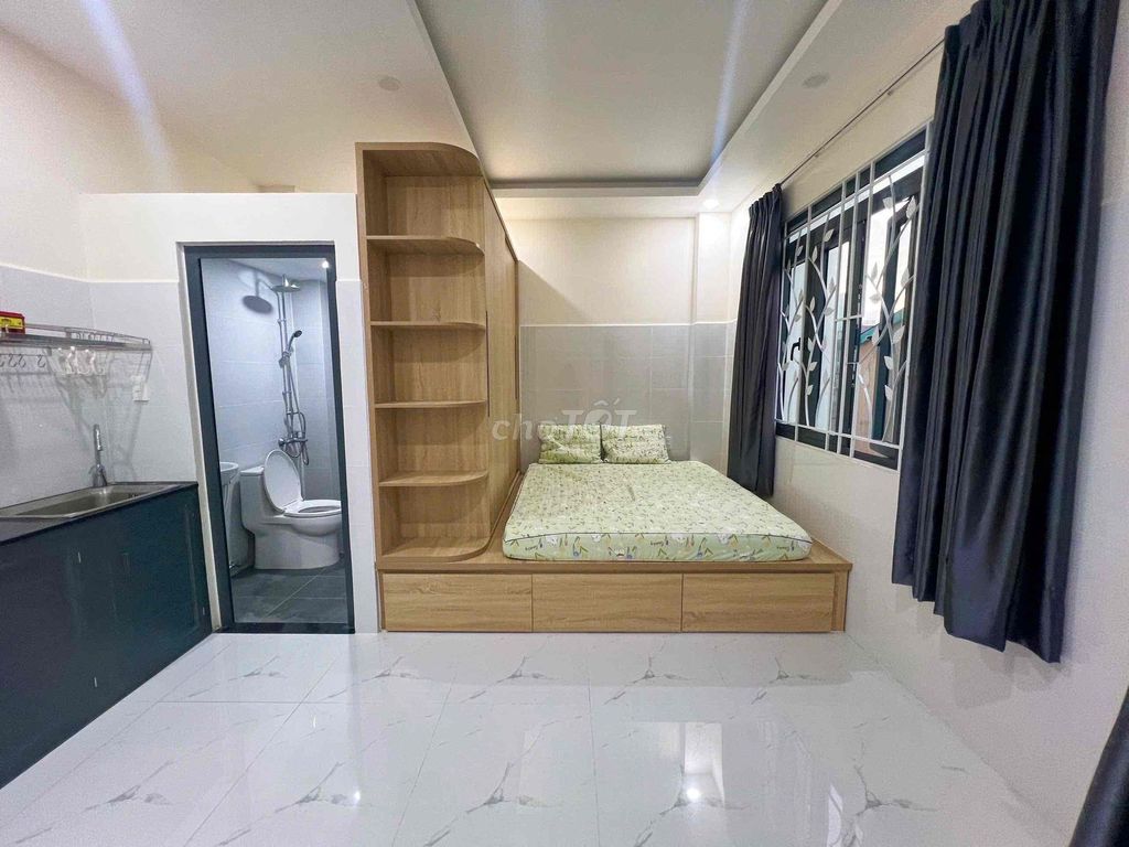 Stuido full interior price right on the Mount America Bridge