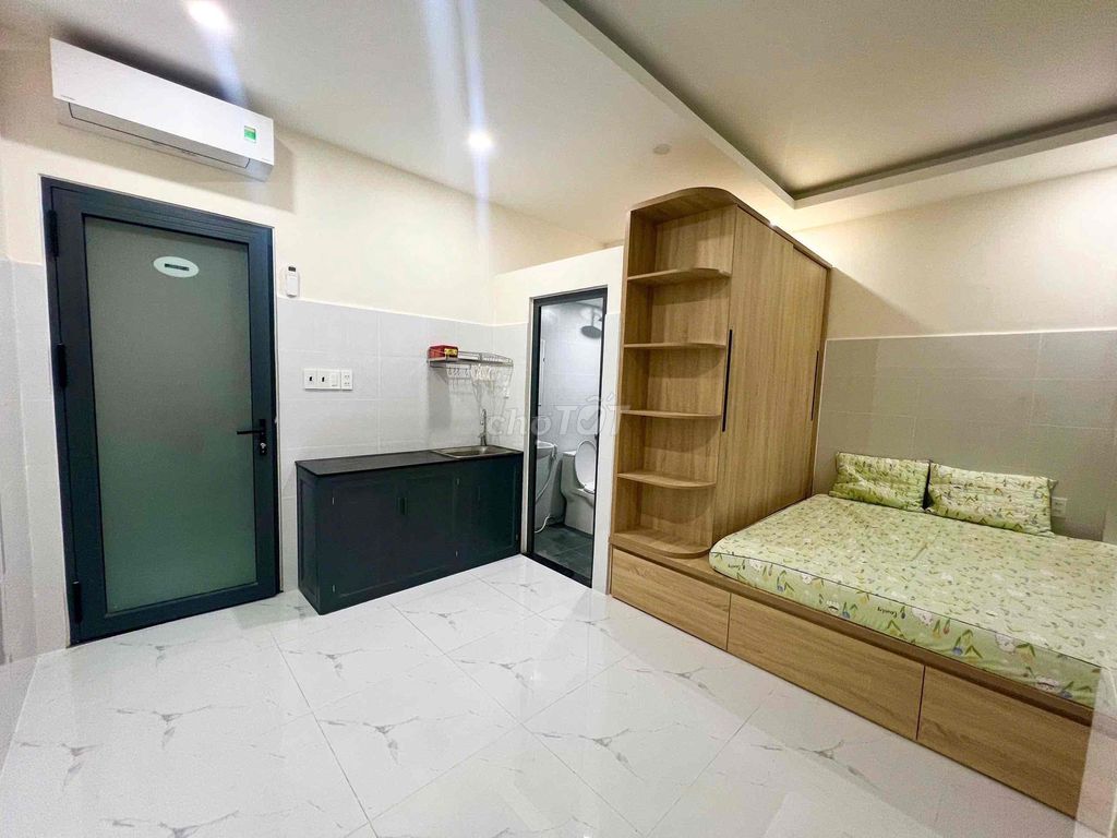 Stuido full interior price right on the Mount America Bridge