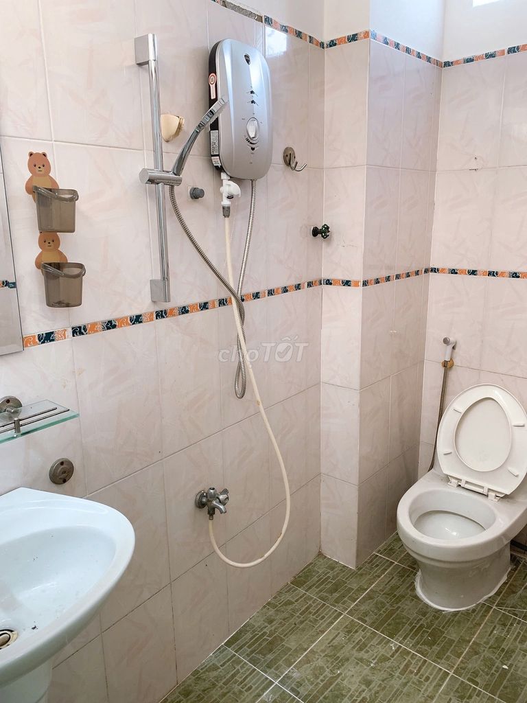 Renting room full interior of Phú Nhuận 5 million has been reduced