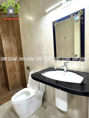 compact mini blues - clean - beautiful - sack cost - right here vincom pvt