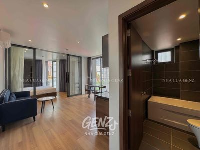 The apartment has Gym/Diavell, Hoàng Văn Thụ Park, Tân Bình.