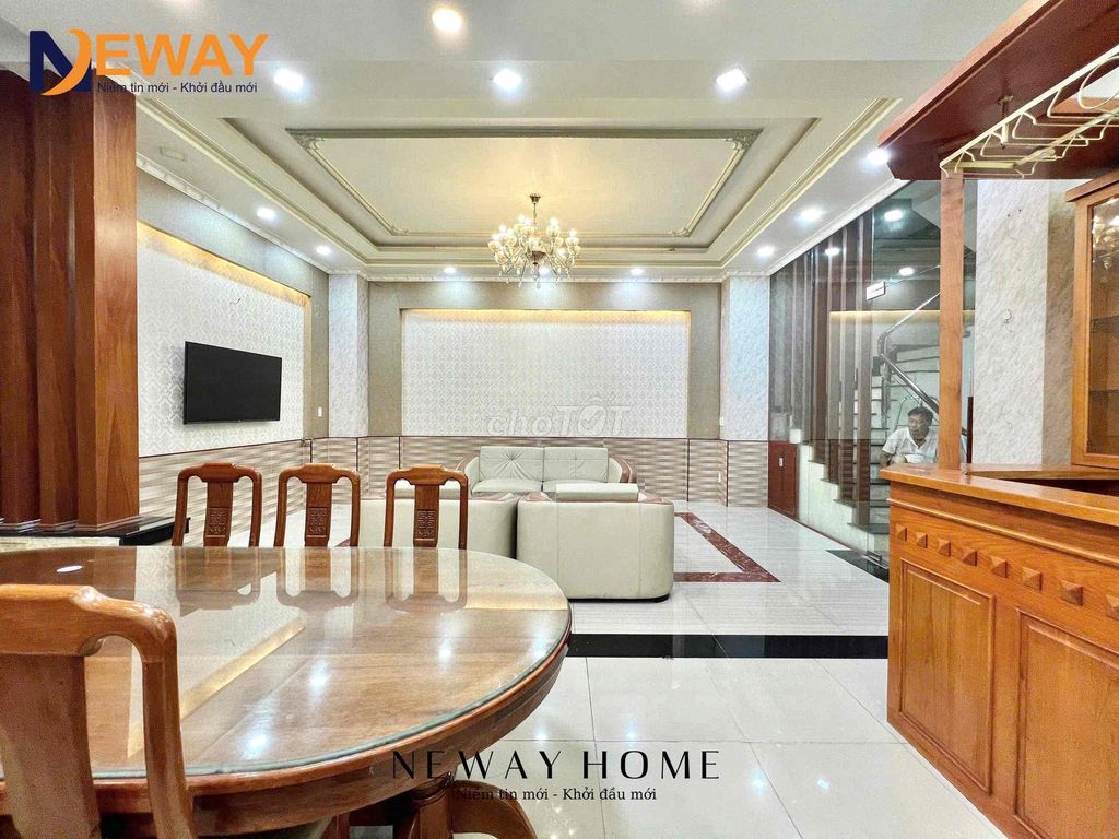 Rent a 40 M2 room full of furniture near the new pan.