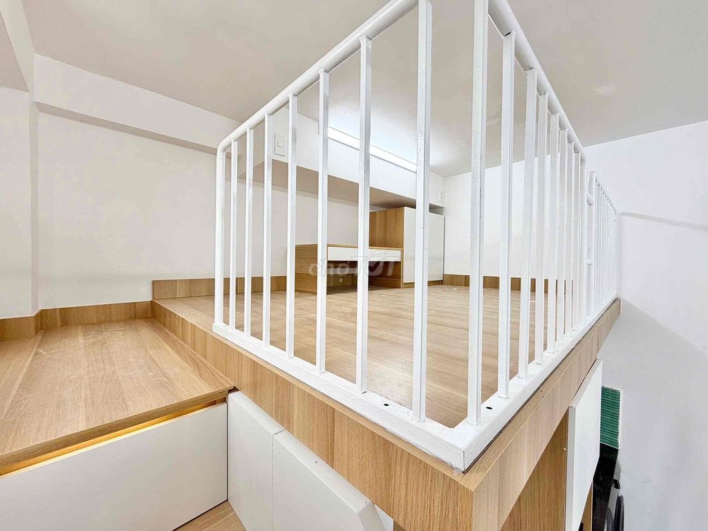The owner of the lease - the full interior