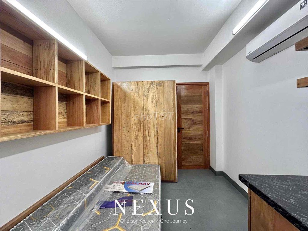 The new interior room is Đồng Đen.
