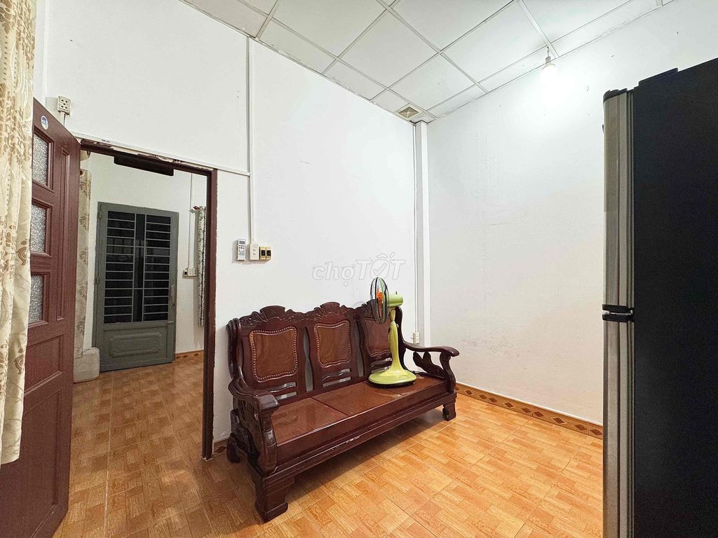 It's the owner of a full-size kitchen room opposite the university.