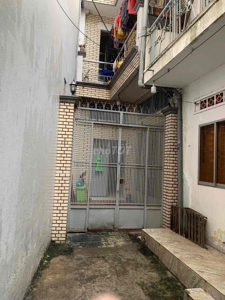 I have 15 mm2 rents near the CVL of Leaver 6Tân Bình.h.c. room only 2.5cm