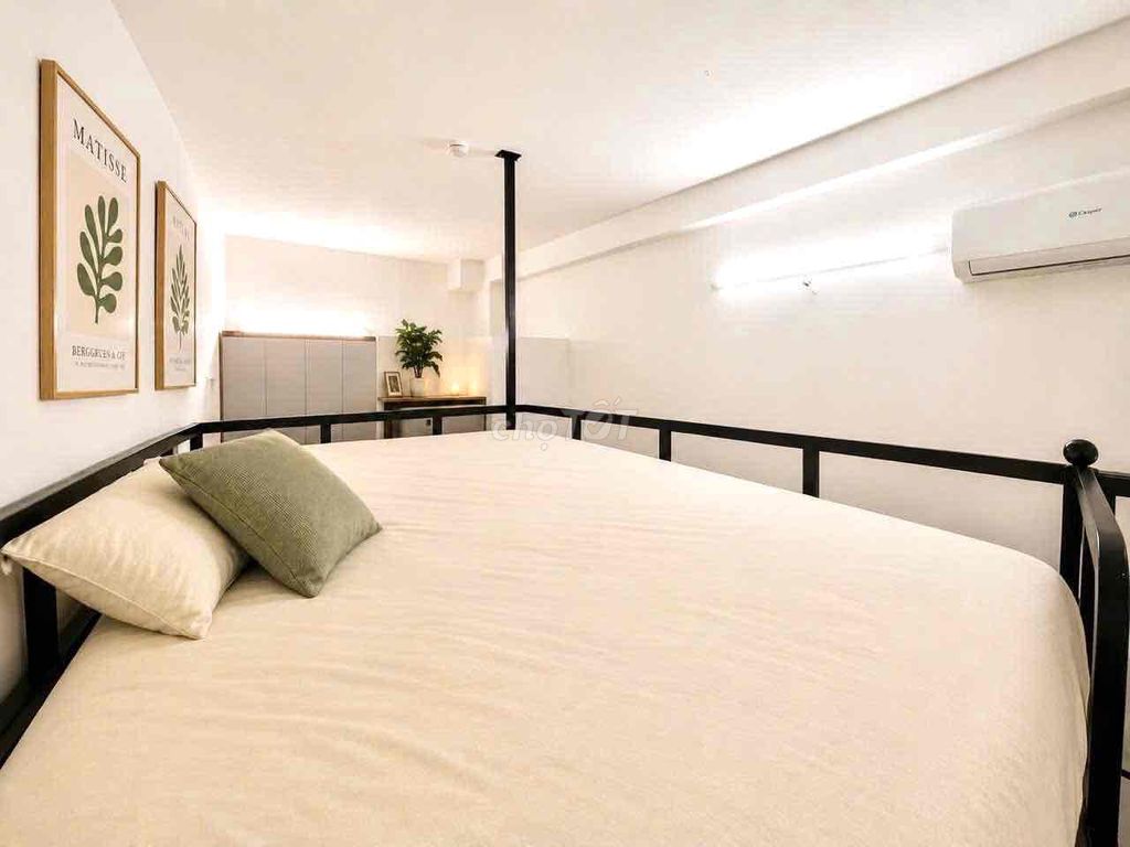 1 Room Full Seven.