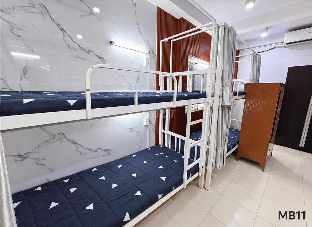 The dorm in the high-end air conditioning room.