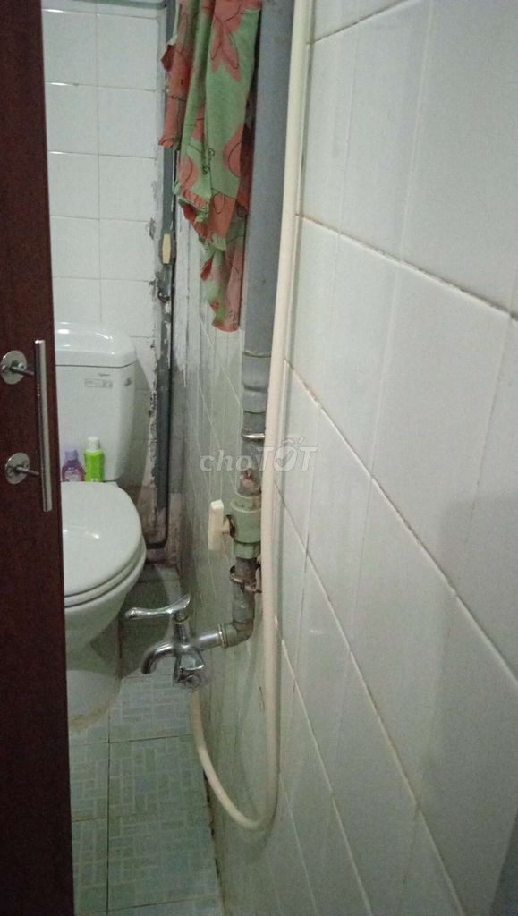Hòa Hưng Hòa Hưng on Hòa Hưng.