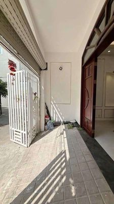 House 1 :2 Supreme Court 5 x 15 m . Lacasa Lê Thị Chợ District 7