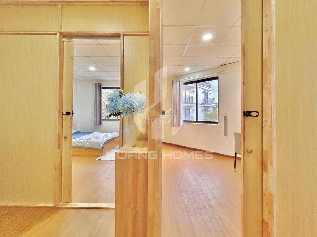 Rend two fine bedrooms right out of the second quarter of the city.