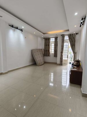 The new KDoGM Home Lê Hồng Phong - 5 x14 M 6 bedroom - there are elevators