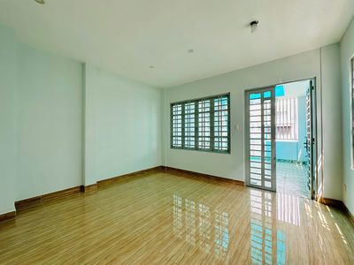 The super wide, super-split, high-end balcony apartment.
