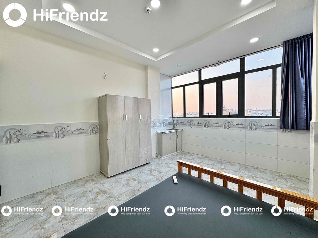 Rent the open window elevator room at Phan Huy Ích