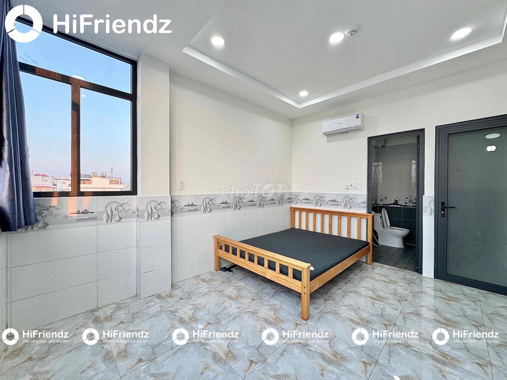 Rent the open window elevator room at Phan Huy Ích