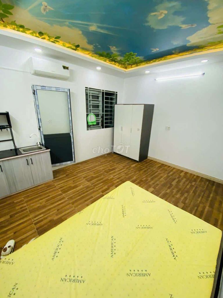 Rent room.