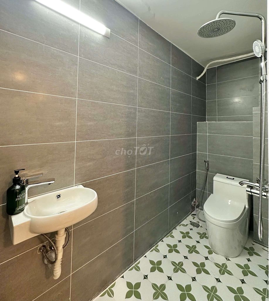 Rent room.