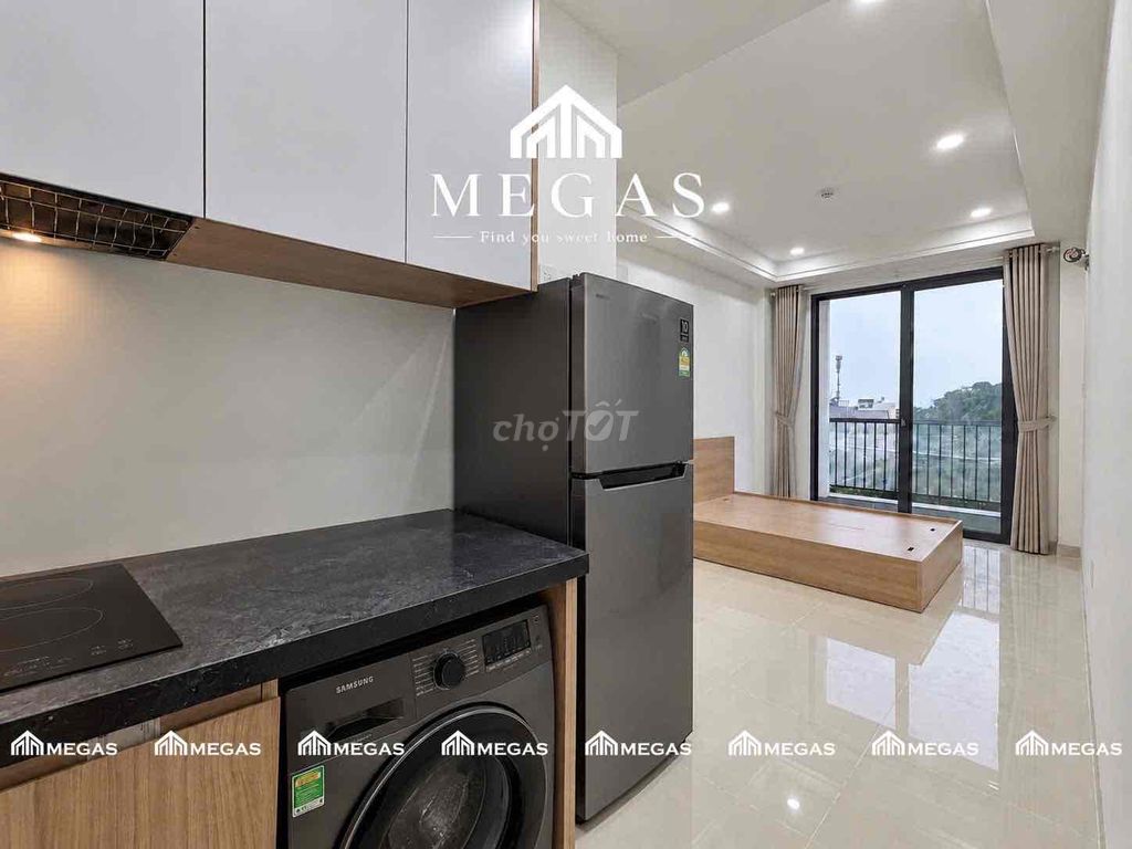 The new service apartment is 100%-full furniture - private washing machine - near tdtu - them