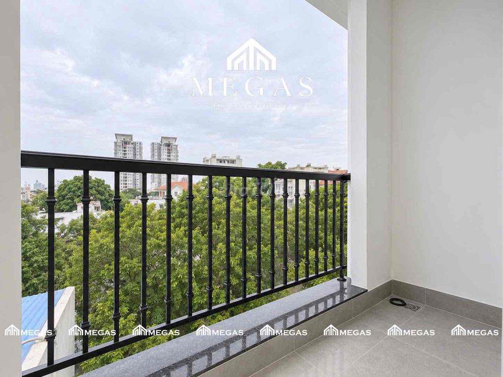 The new service apartment is 100%-full furniture - private washing machine - near tdtu - them
