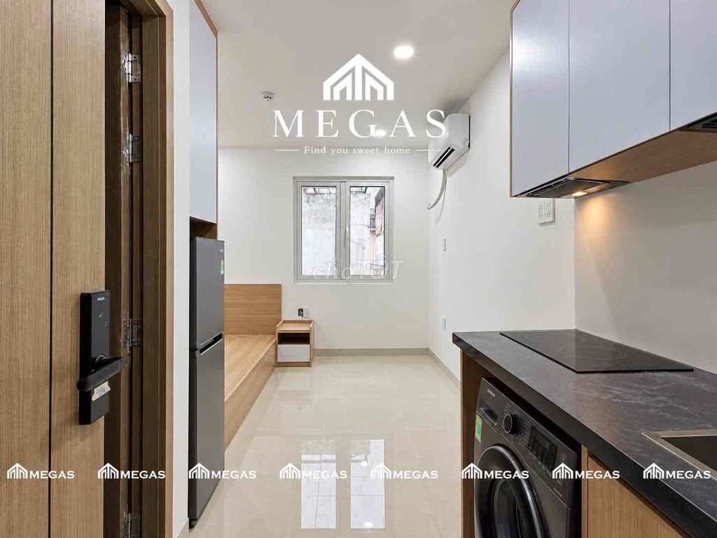 The new service apartment is 100%-full furniture - private washing machine - near tdtu - them