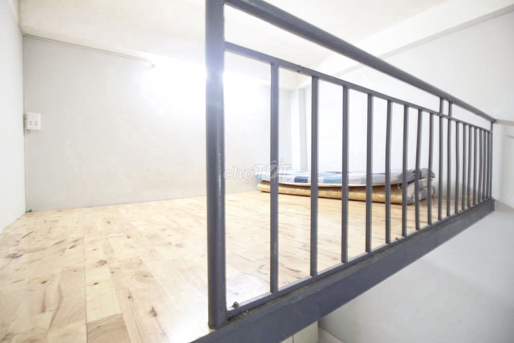 Rent a clear guard room off the Republic-Đồ Sơn near tsn airport.